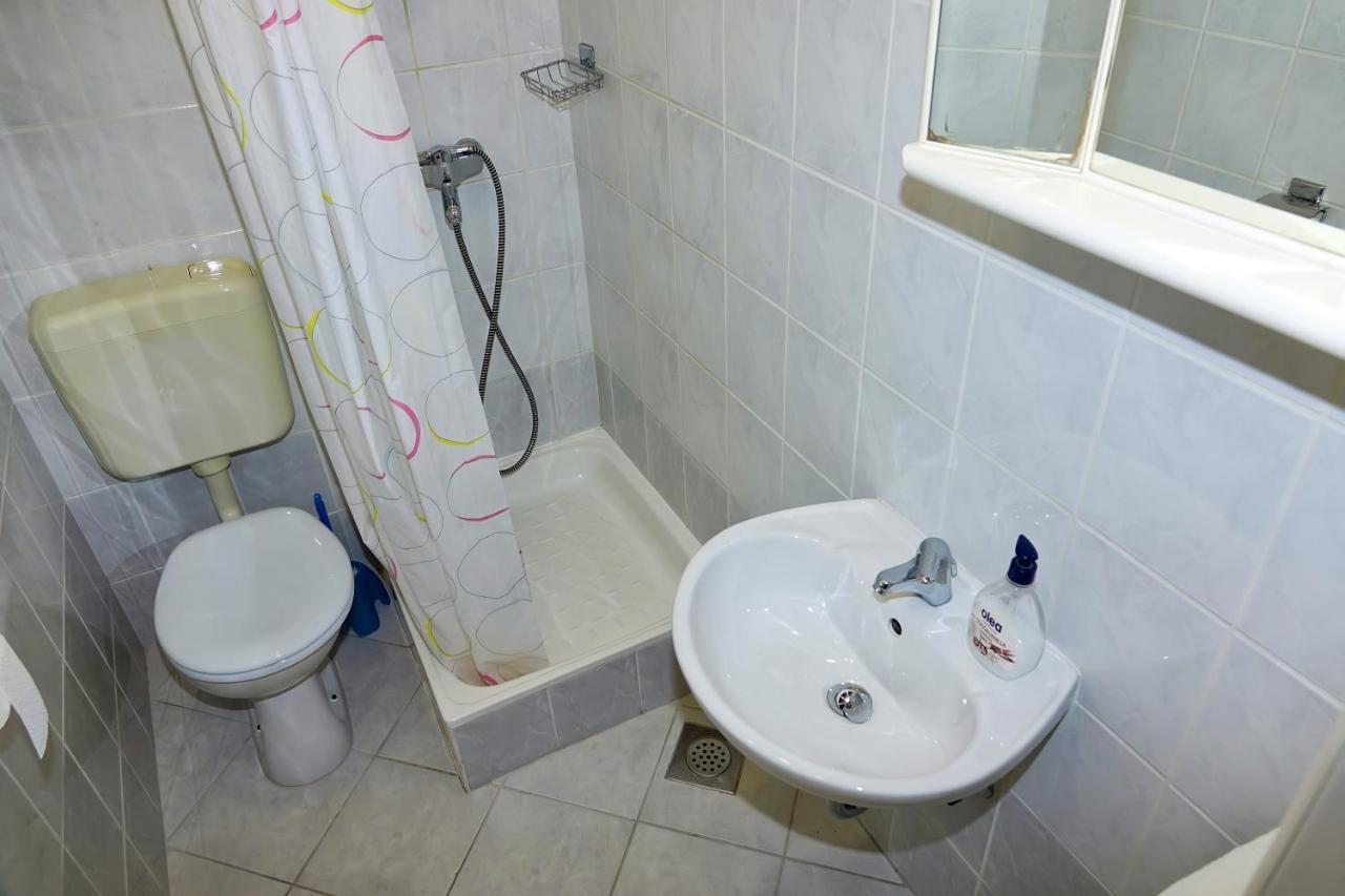 Apartament Roza Baška Voda Zewnętrze zdjęcie