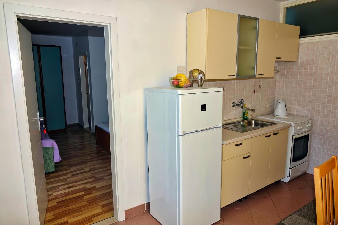 Apartament Roza Baška Voda Zewnętrze zdjęcie