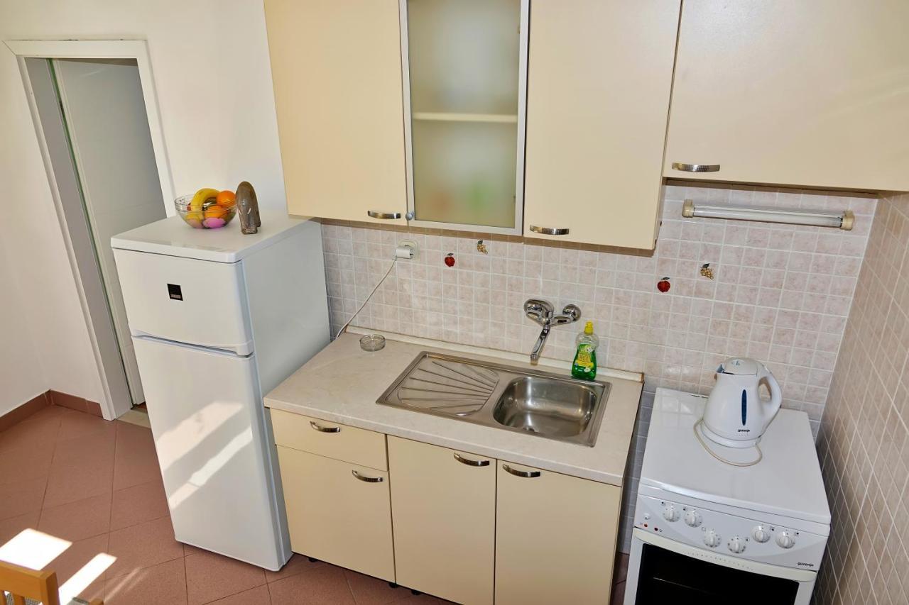 Apartament Roza Baška Voda Zewnętrze zdjęcie