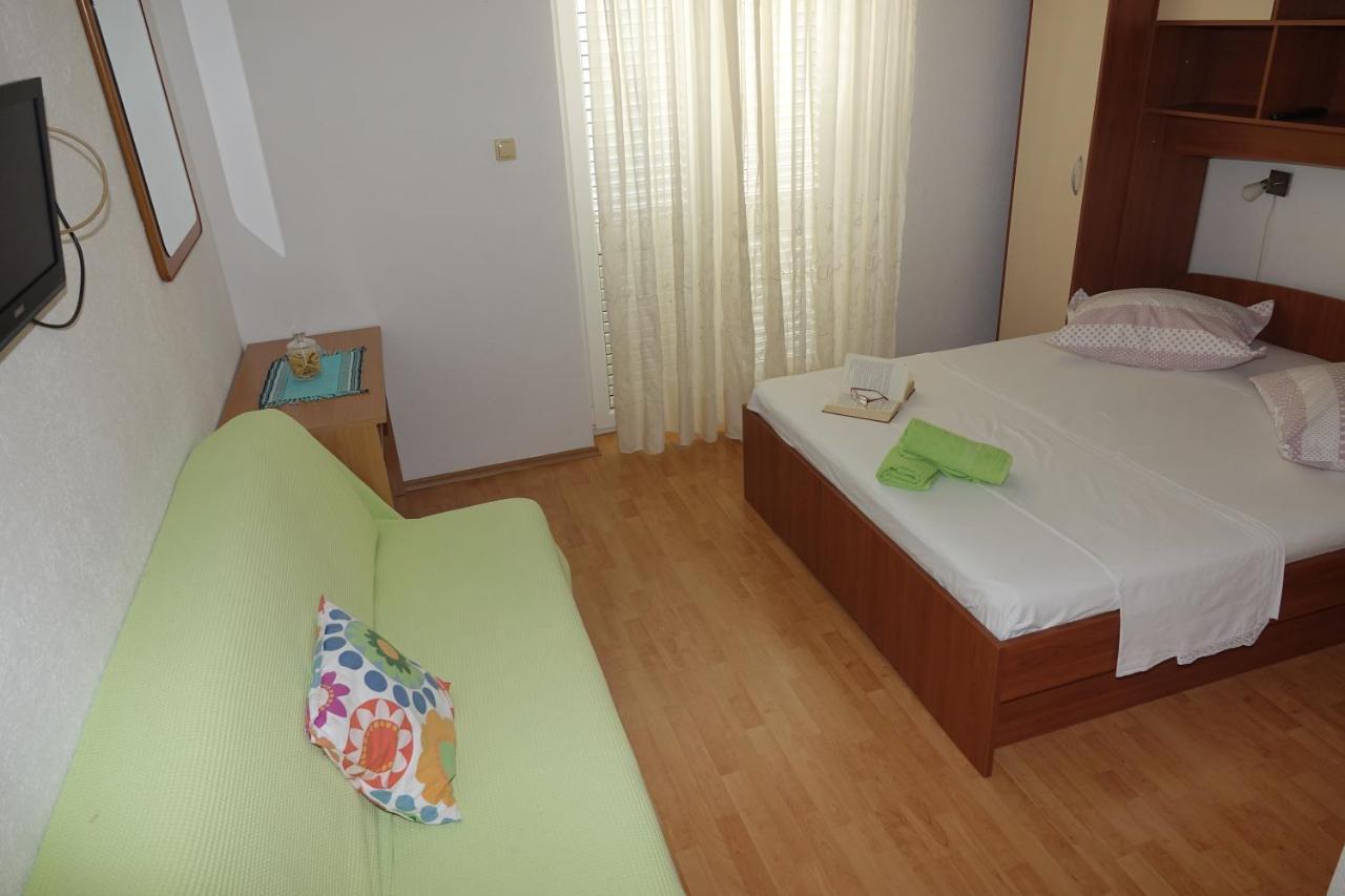 Apartament Roza Baška Voda Zewnętrze zdjęcie
