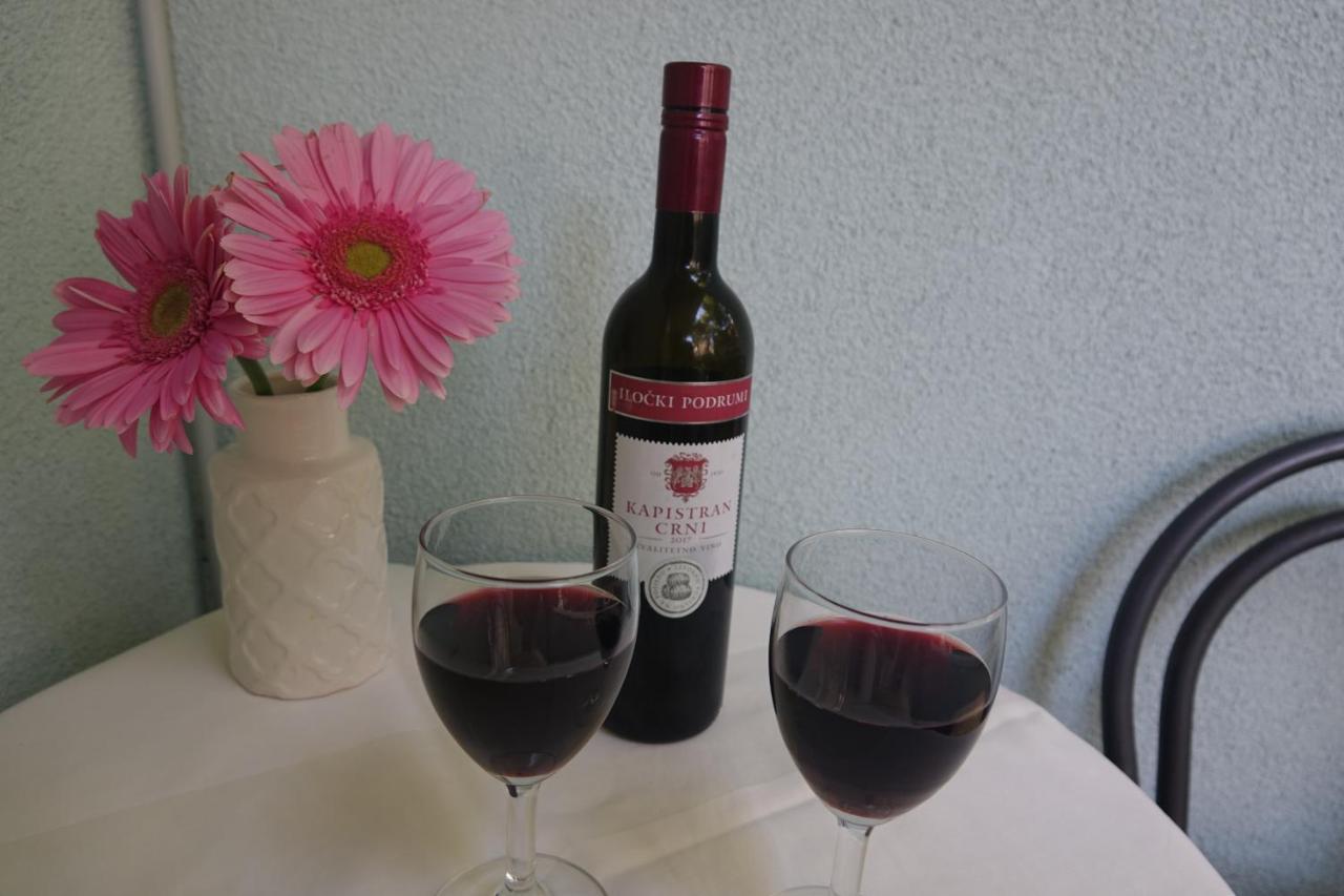 Apartament Roza Baška Voda Zewnętrze zdjęcie