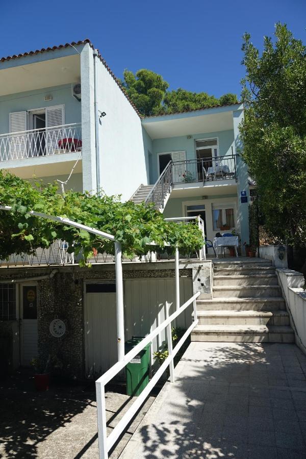 Apartament Roza Baška Voda Zewnętrze zdjęcie