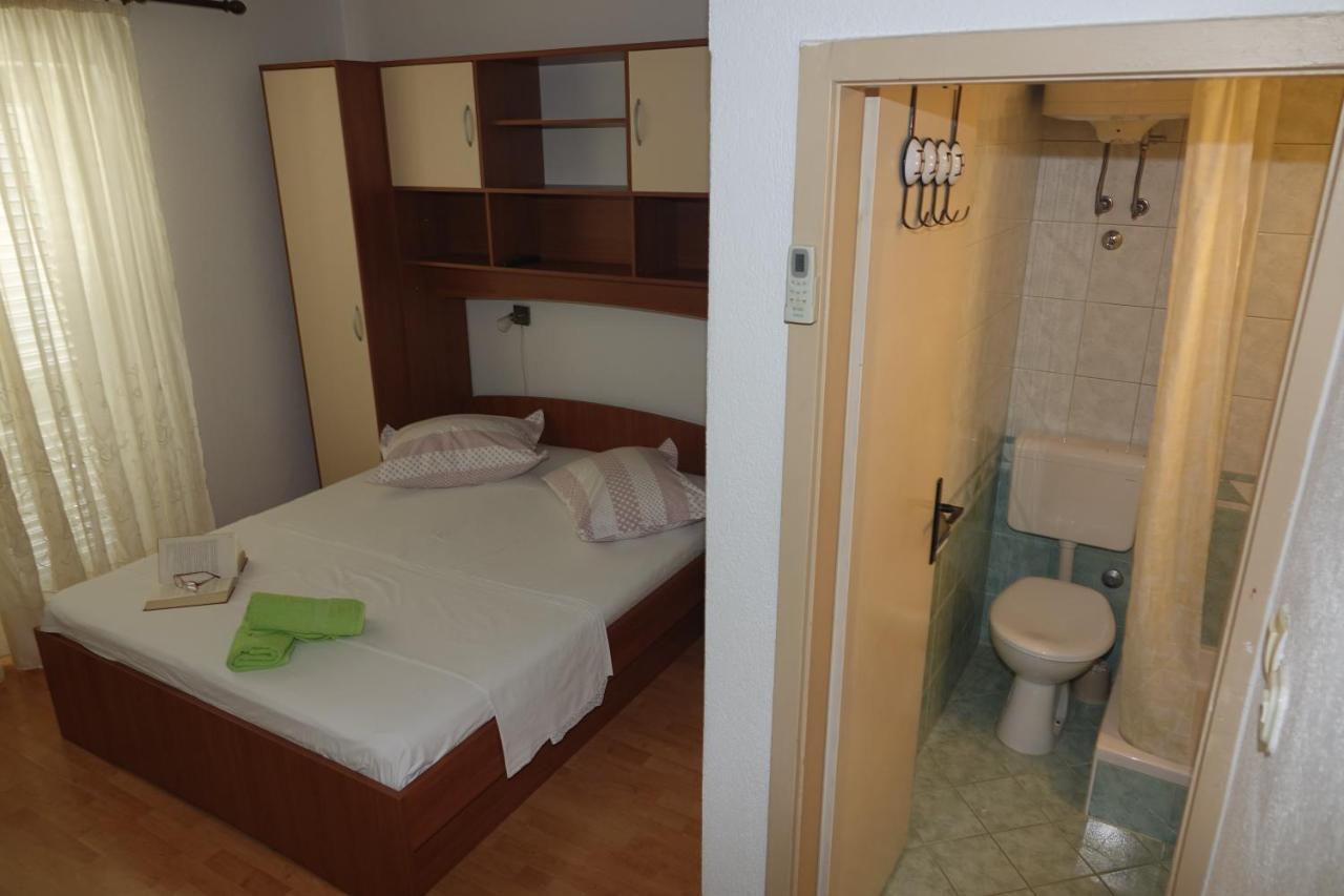 Apartament Roza Baška Voda Zewnętrze zdjęcie