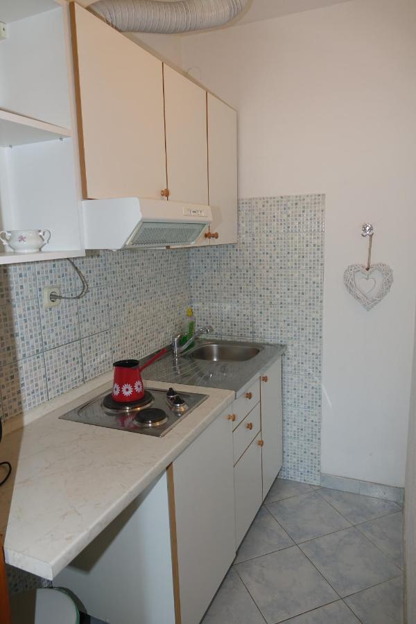 Apartament Roza Baška Voda Zewnętrze zdjęcie